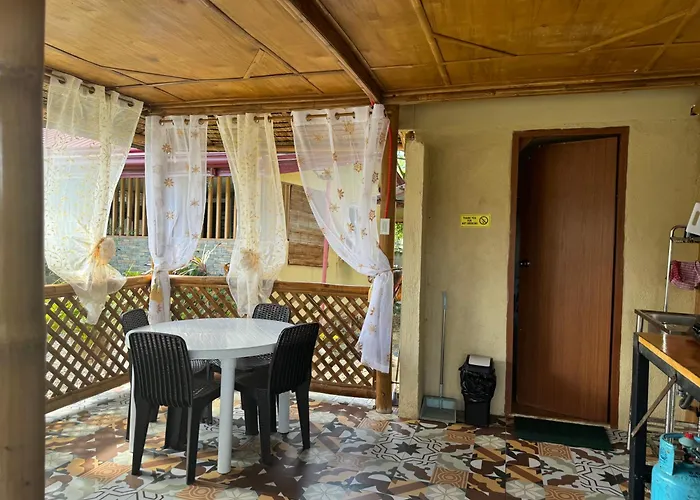 Elena & Guest house Medellin