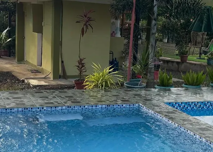 Elena & Guest house